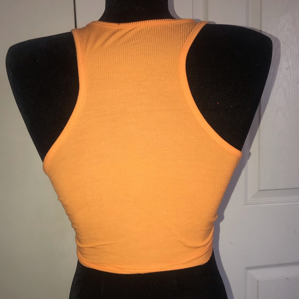 Tank top - Picture 2 of 3